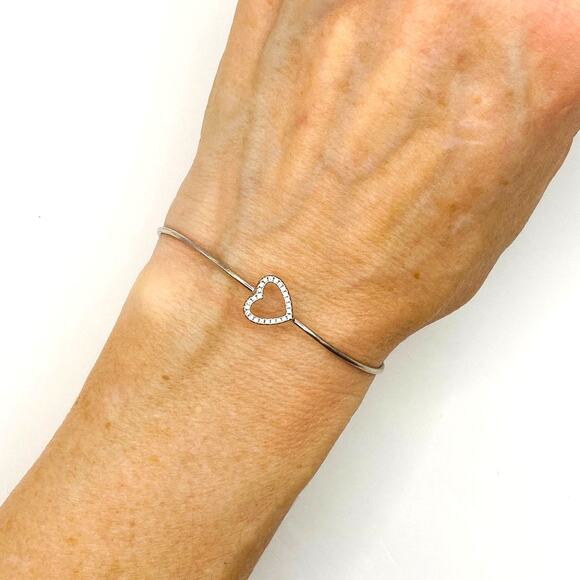 Dainty 925 Cubic Zirconia Heart Cuff Bangle Bracelet - Picture 3 of 8